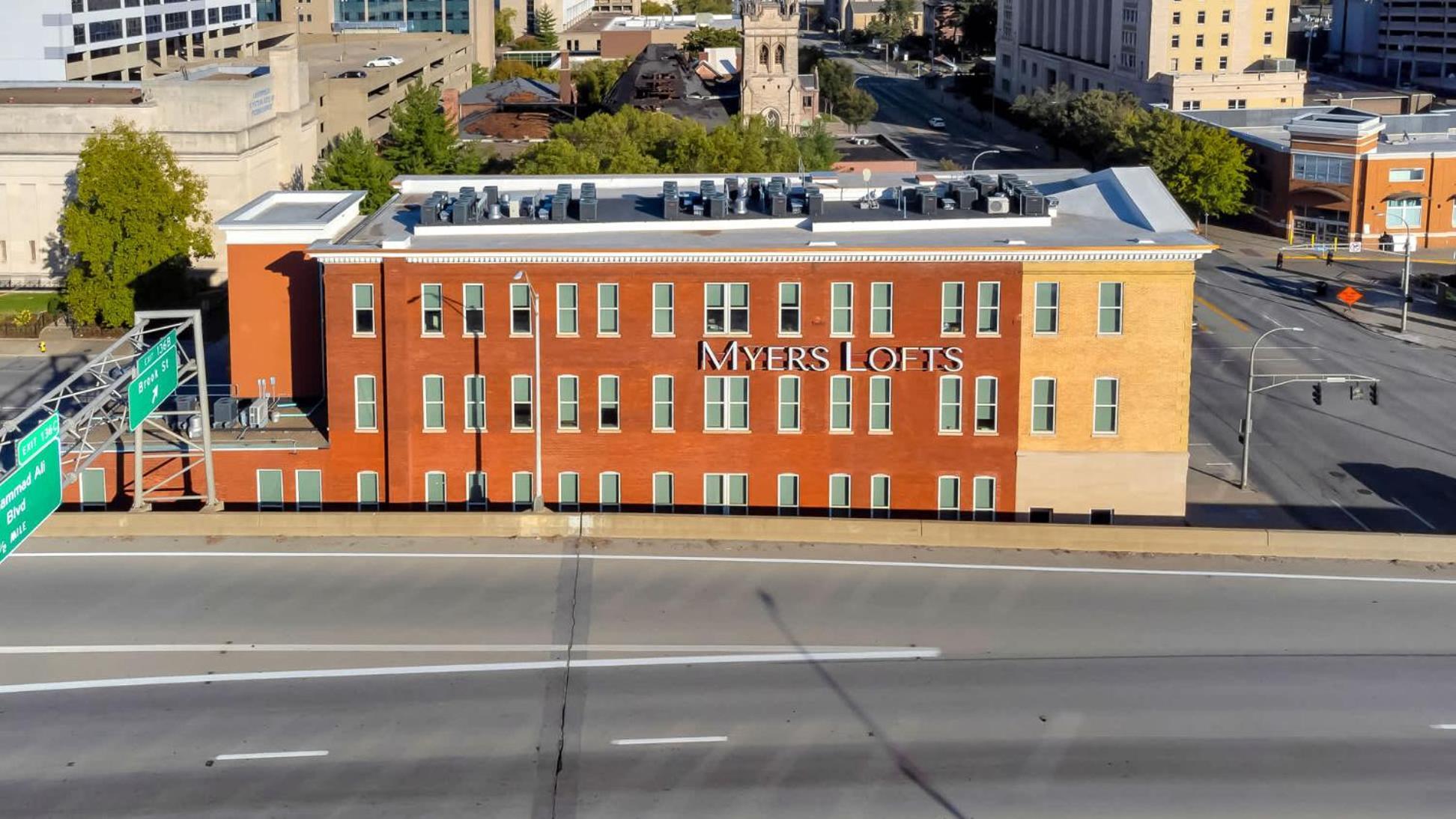 Bright And Modern In # 307 * Louisville