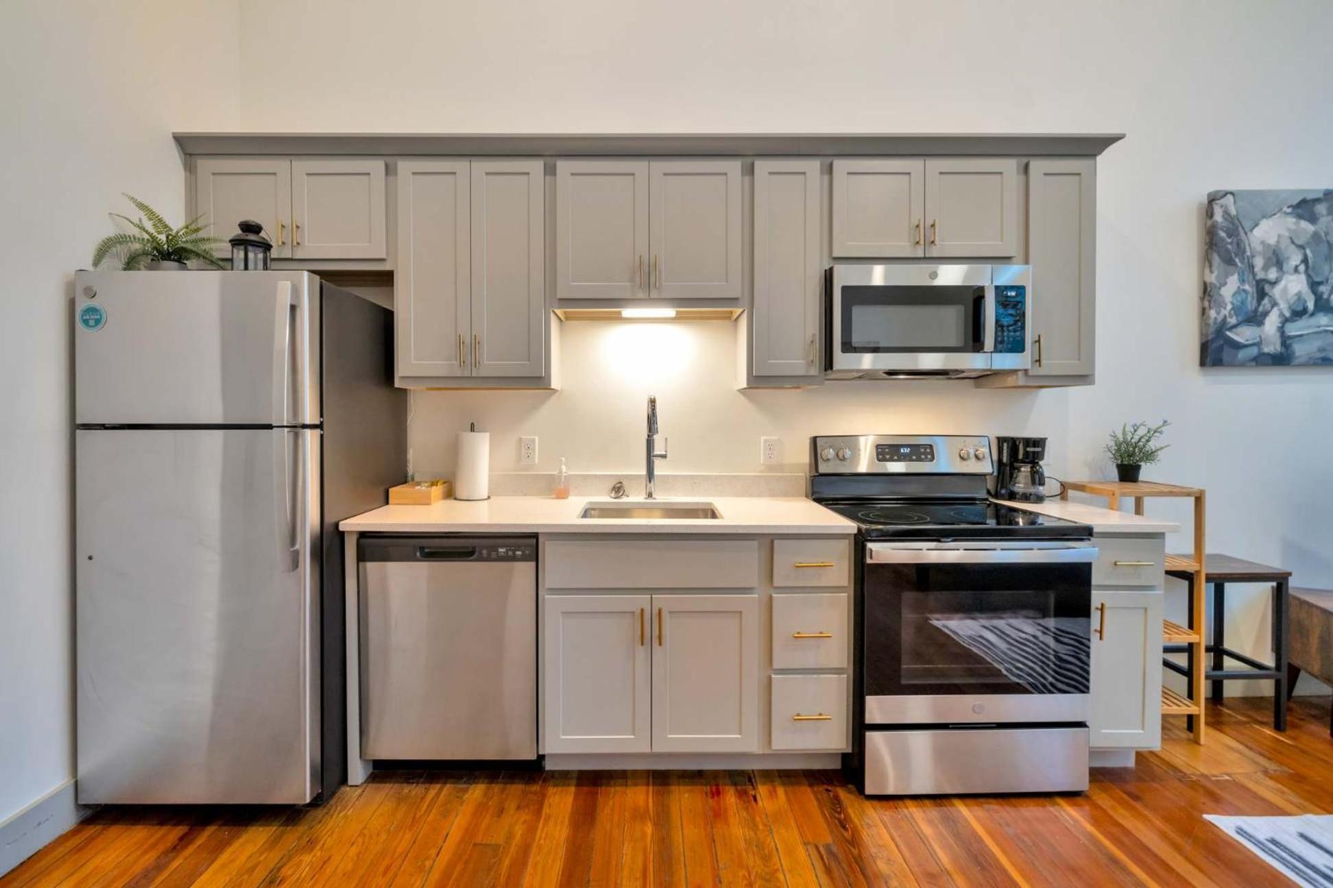 Bright And Modern In # 307
